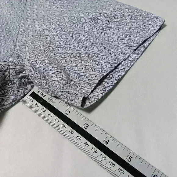 Ted Baker Short Sleeve  button down shirt. Size 4 - Picture 8 of 8